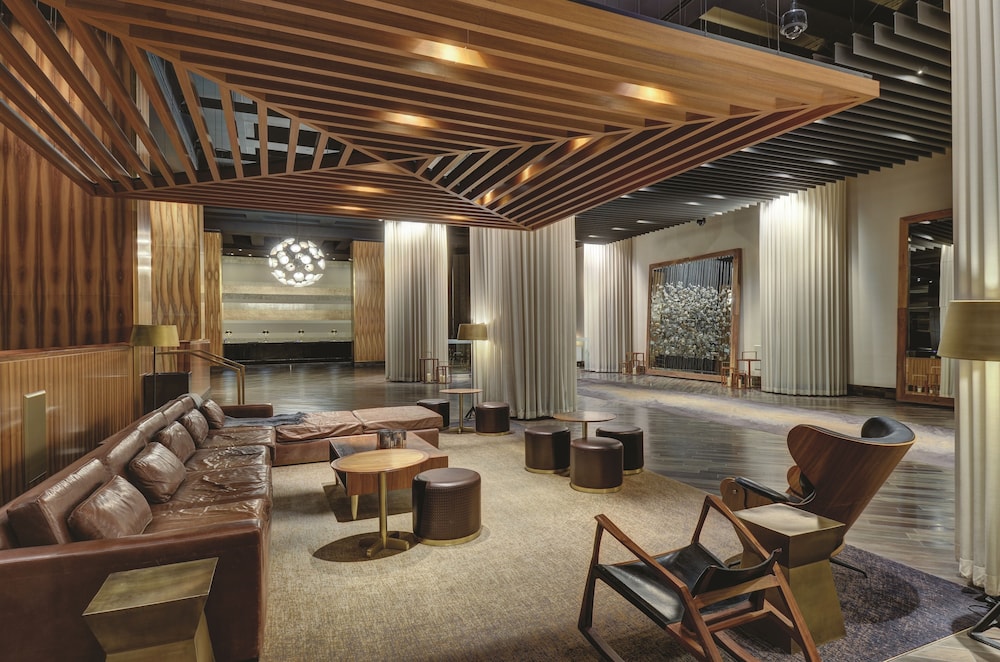 W Las Vegas — Restaurant & bars in Las Vegas, Nevada