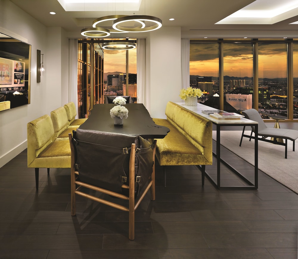 W Las Vegas — Hotel rooms in Las Vegas, Nevada