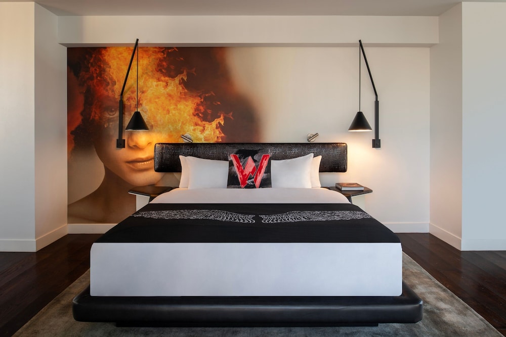 W Boston, a Marriott Hotel — Hotel rooms in Boston, Massachusetts