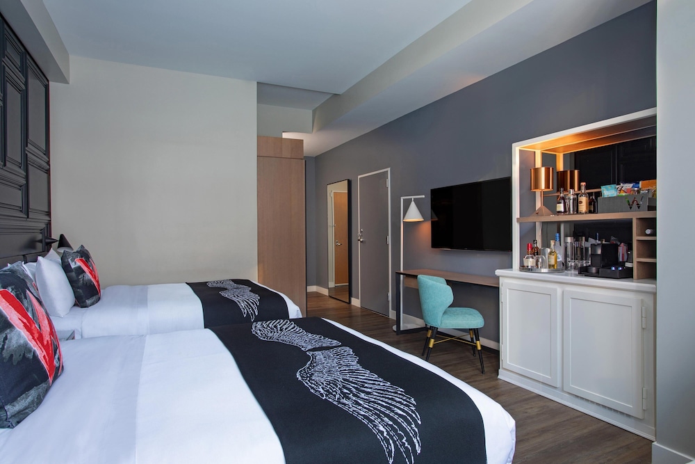 W Boston, a Marriott Hotel — Hotel rooms in Boston, Massachusetts