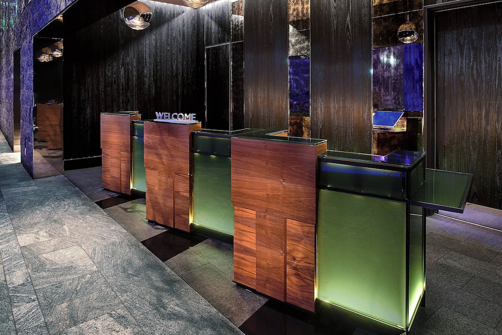 W Boston, a Marriott Hotel — Restaurant & bars in Boston, Massachusetts