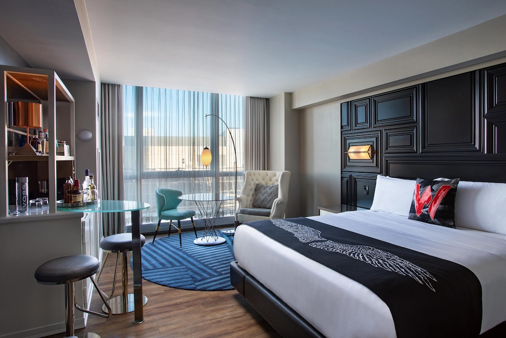 W Boston, a Marriott Hotel — Hotel rooms in Boston, Massachusetts