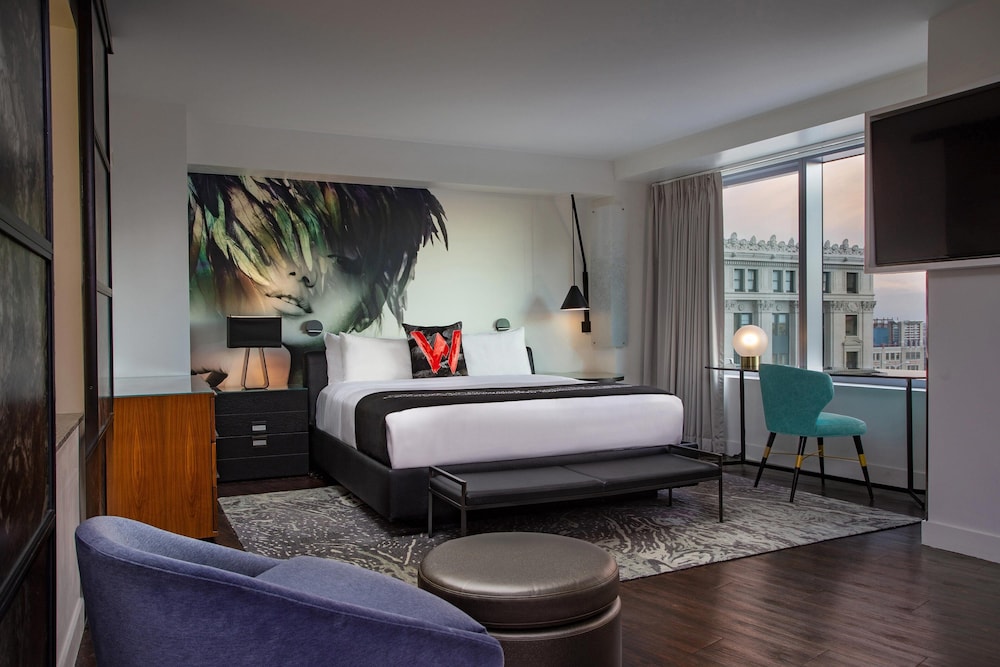 W Boston, a Marriott Hotel — Hotel rooms in Boston, Massachusetts