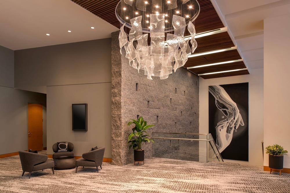 W Boston, a Marriott Hotel — Hotel building in Boston, Massachusetts