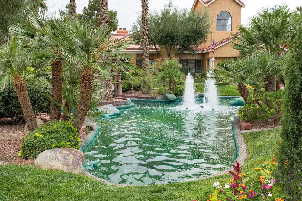 Westgate Flamingo Bay Resort — Swimming pool in Las Vegas, Nevada