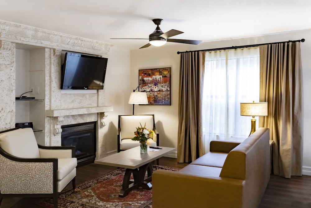 Westgate Flamingo Bay Resort — Hotel rooms in Las Vegas, Nevada
