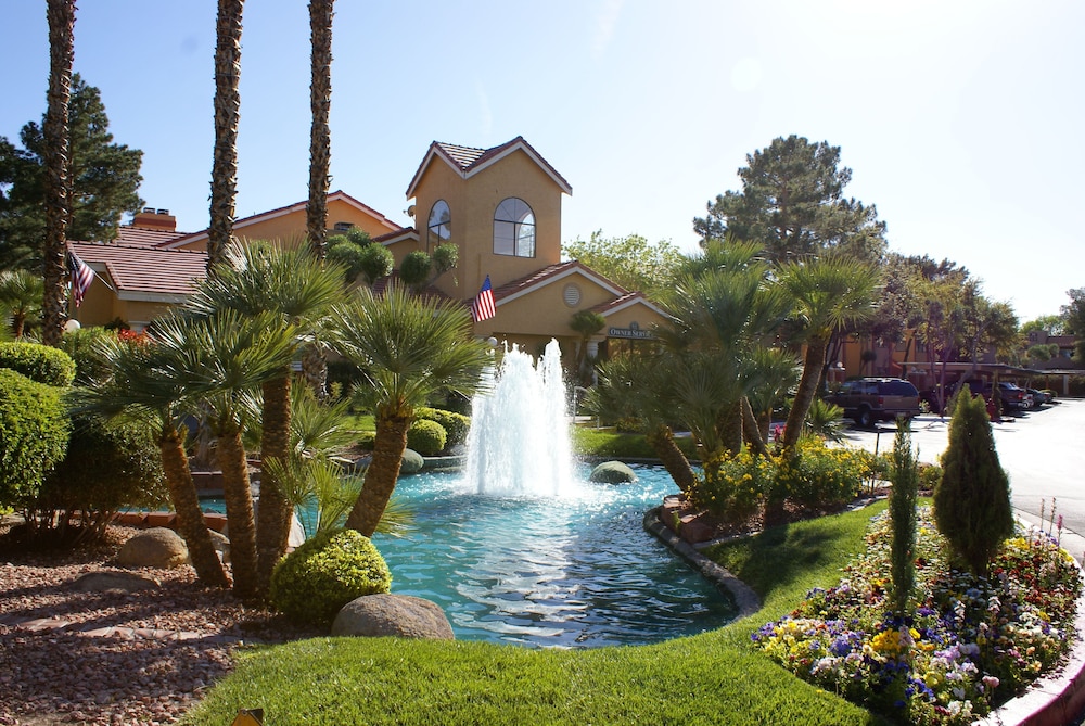 Westgate Flamingo Bay Resort — Hotel building in Las Vegas, Nevada