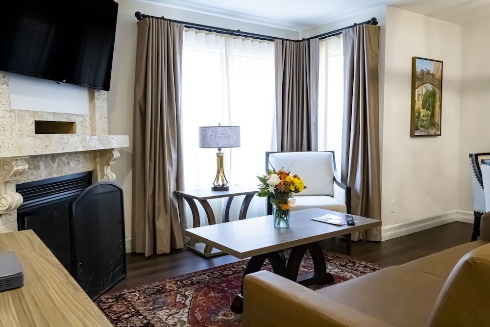 Westgate Flamingo Bay Resort — Hotel rooms in Las Vegas, Nevada