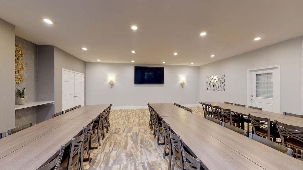 Westgate Flamingo Bay Resort — Hotel rooms in Las Vegas, Nevada