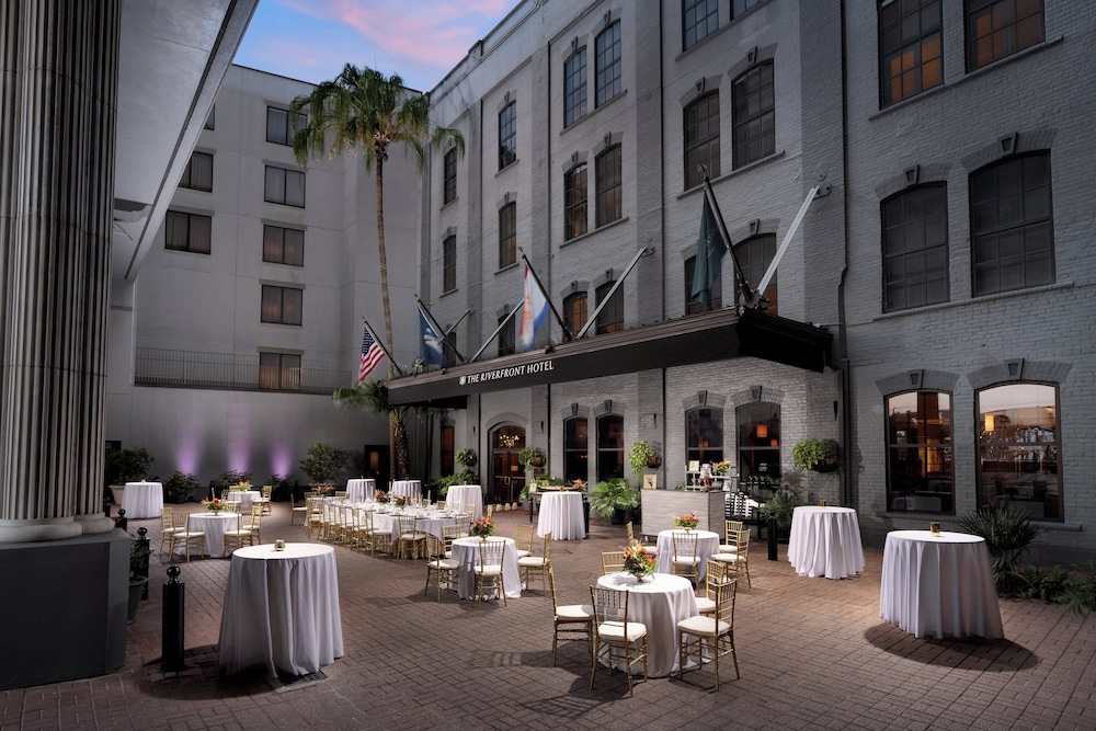 The Riverfront Hotel New Orleans — Hotel building in New Orleans, Louisiana