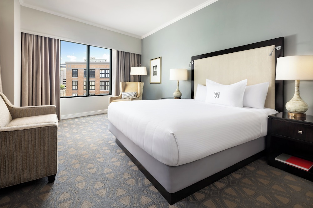 The Riverfront Hotel New Orleans — Hotel rooms in New Orleans, Louisiana