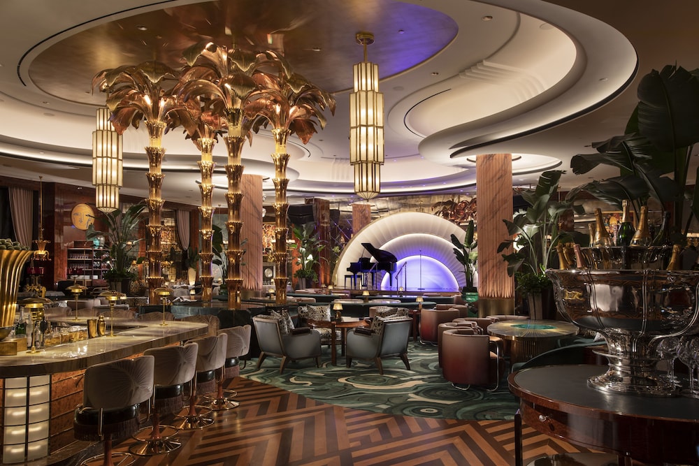 Wynn Las Vegas — Restaurant & bars in Las Vegas, Nevada