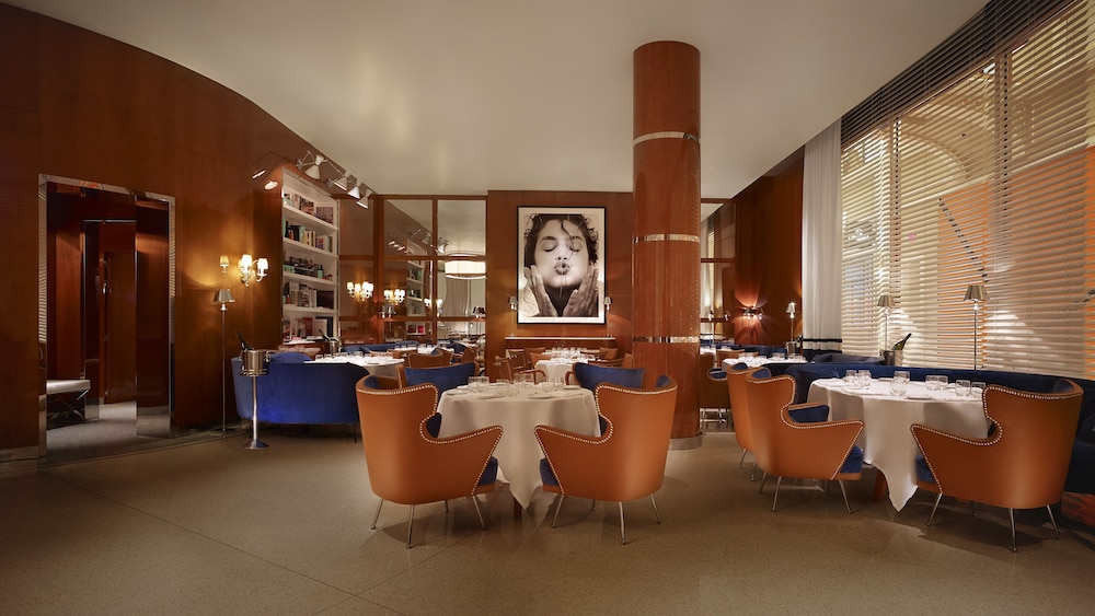 Wynn Las Vegas — Restaurant & bars in Las Vegas, Nevada