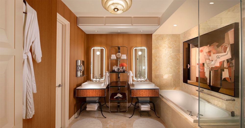 Wynn Las Vegas — Hotel rooms in Las Vegas, Nevada