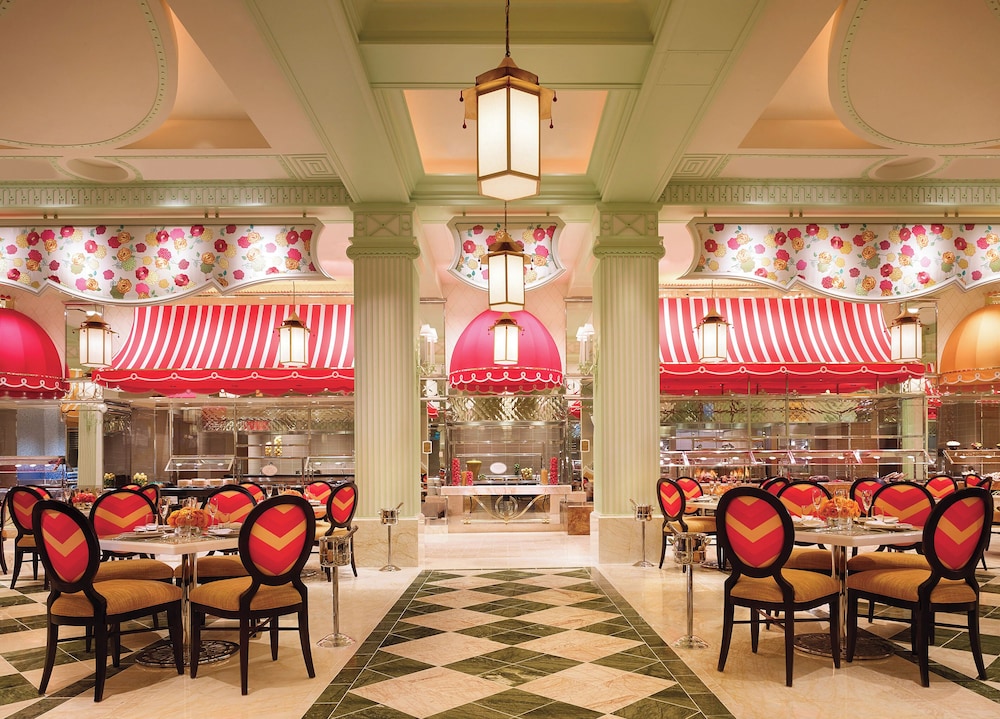 Wynn Las Vegas — Restaurant & bars in Las Vegas, Nevada