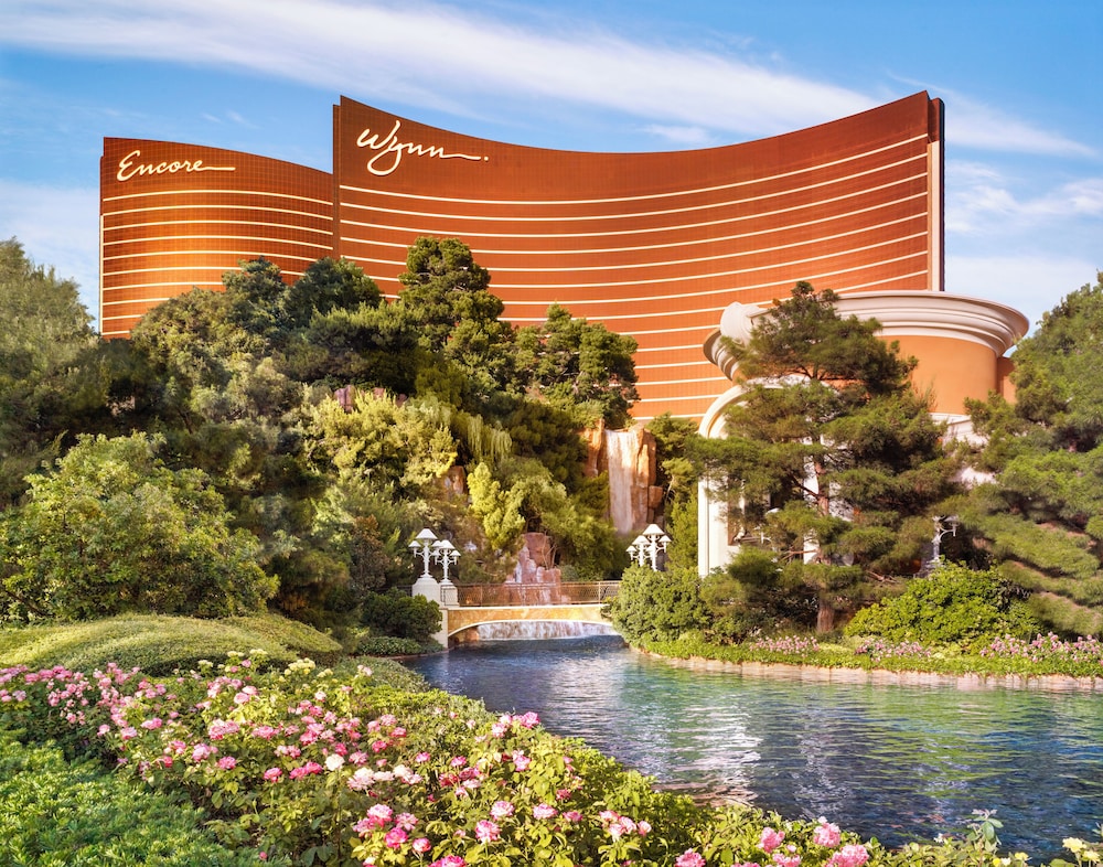 Wynn Las Vegas — Hotel building in Las Vegas, Nevada