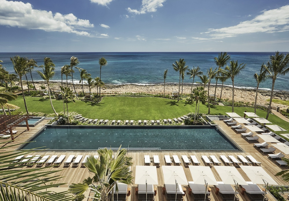 Four Seasons Resort Oahu at Ko Olina — Swimming pool in Waianae, Hawaii