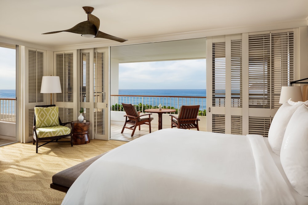 Four Seasons Resort Oahu at Ko Olina — Hotel rooms in Waianae, Hawaii