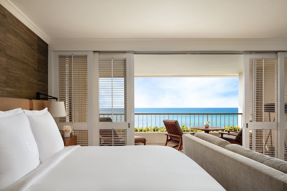 Four Seasons Resort Oahu at Ko Olina — Hotel rooms in Waianae, Hawaii