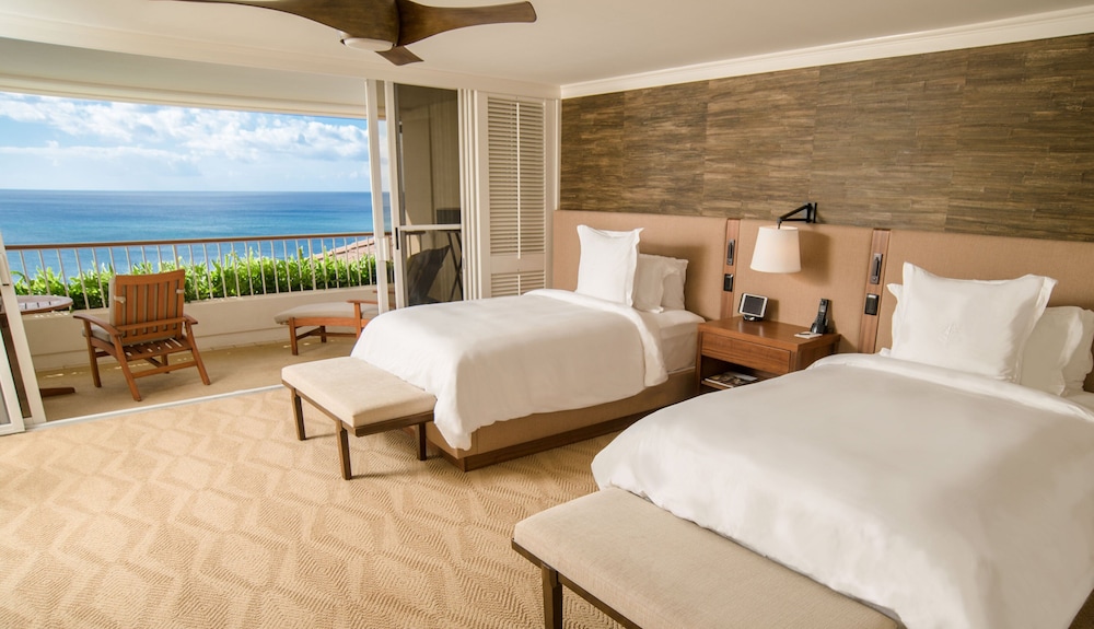 Four Seasons Resort Oahu at Ko Olina — Hotel rooms in Waianae, Hawaii