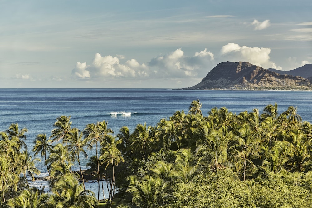 Four Seasons Resort Oahu at Ko Olina — Attractions in the area in Waianae, Hawaii