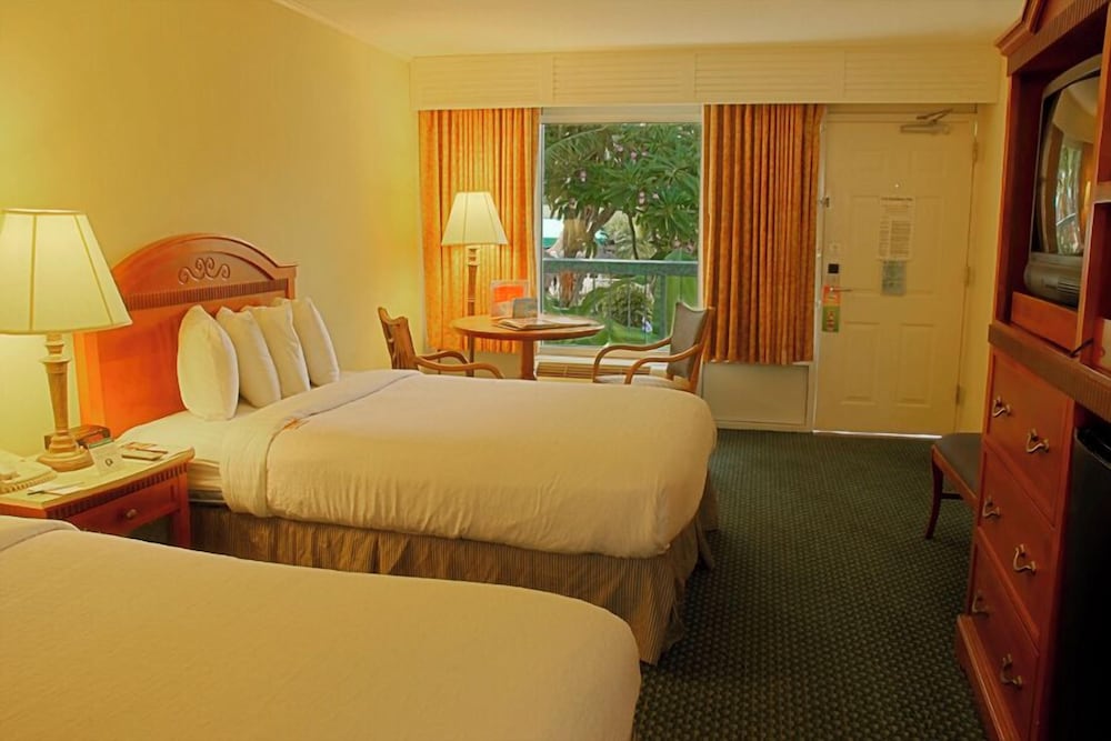 Holiday Inn Key Largo by IHG — Hotel rooms in Key Largo, Florida