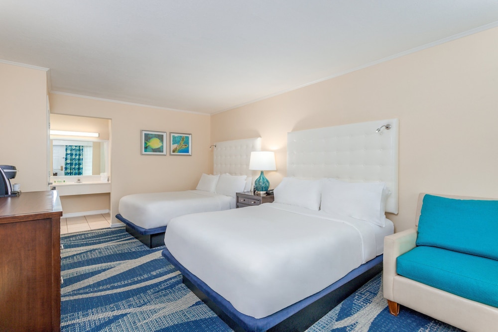 Holiday Inn Key Largo by IHG — Hotel rooms in Key Largo, Florida
