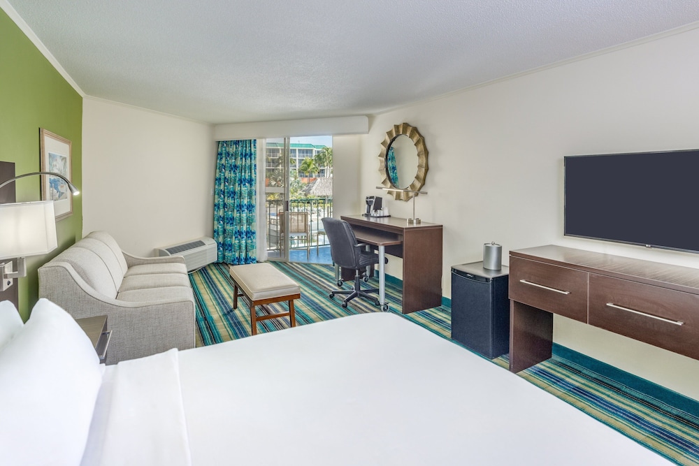 Holiday Inn Key Largo by IHG — Hotel rooms in Key Largo, Florida