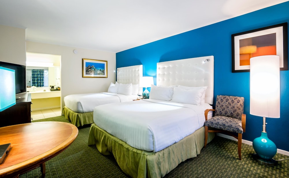 Holiday Inn Key Largo by IHG — Hotel rooms in Key Largo, Florida