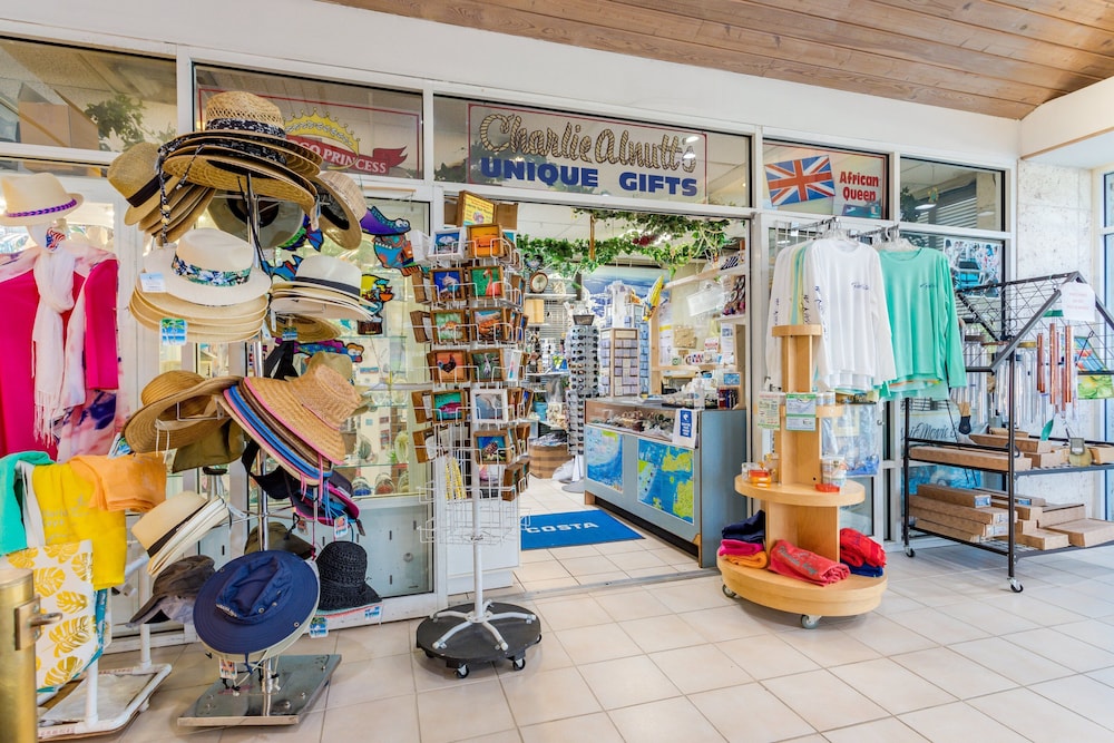 Holiday Inn Key Largo by IHG — Attractions for children in Key Largo, Florida