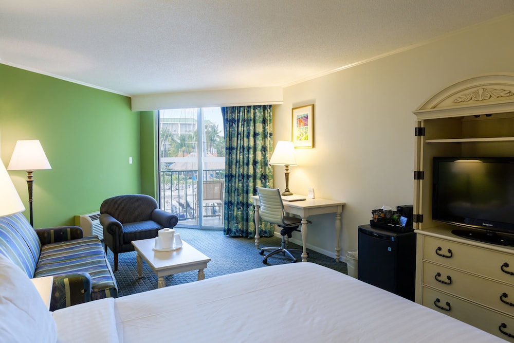 Holiday Inn Key Largo by IHG — Hotel rooms in Key Largo, Florida