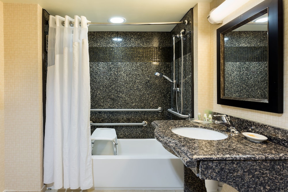 Holiday Inn Daytona Beach LPGA Boulevard by IHG — Hotel rooms in Daytona Beach, Florida