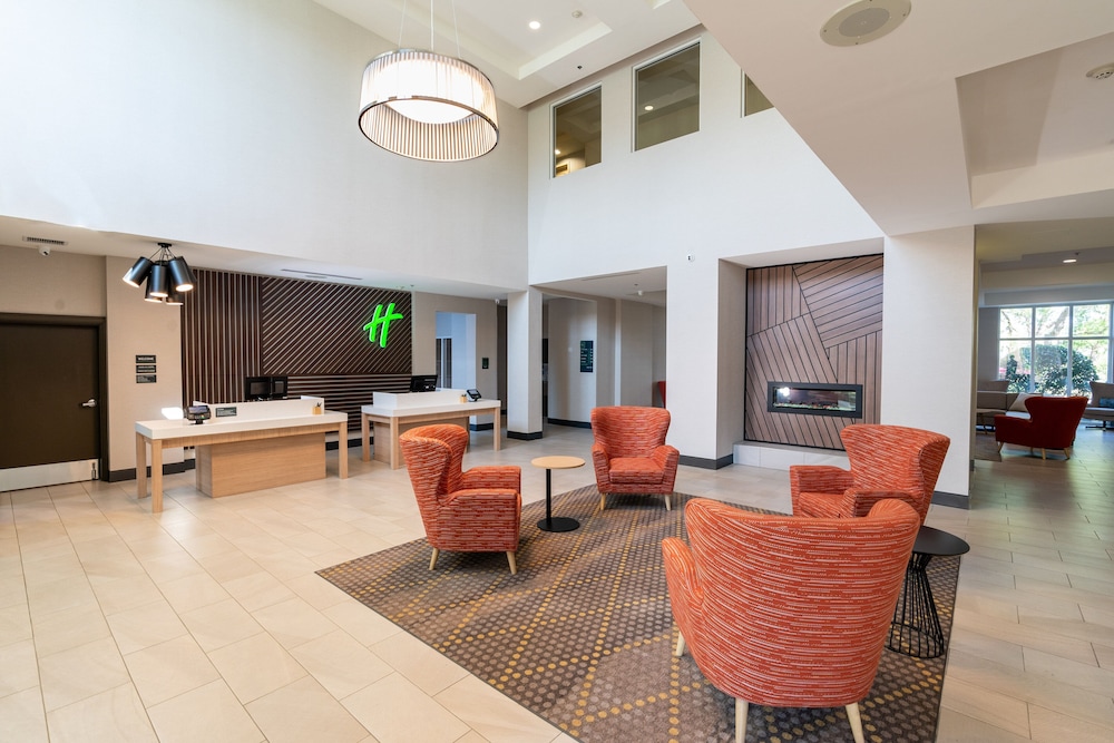Holiday Inn Daytona Beach LPGA Boulevard by IHG — Hotel building in Daytona Beach, Florida