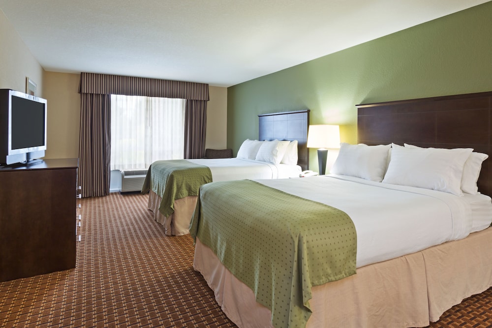 Holiday Inn Daytona Beach LPGA Boulevard by IHG — Hotel rooms in Daytona Beach, Florida