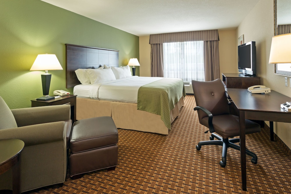 Holiday Inn Daytona Beach LPGA Boulevard by IHG — Hotel rooms in Daytona Beach, Florida