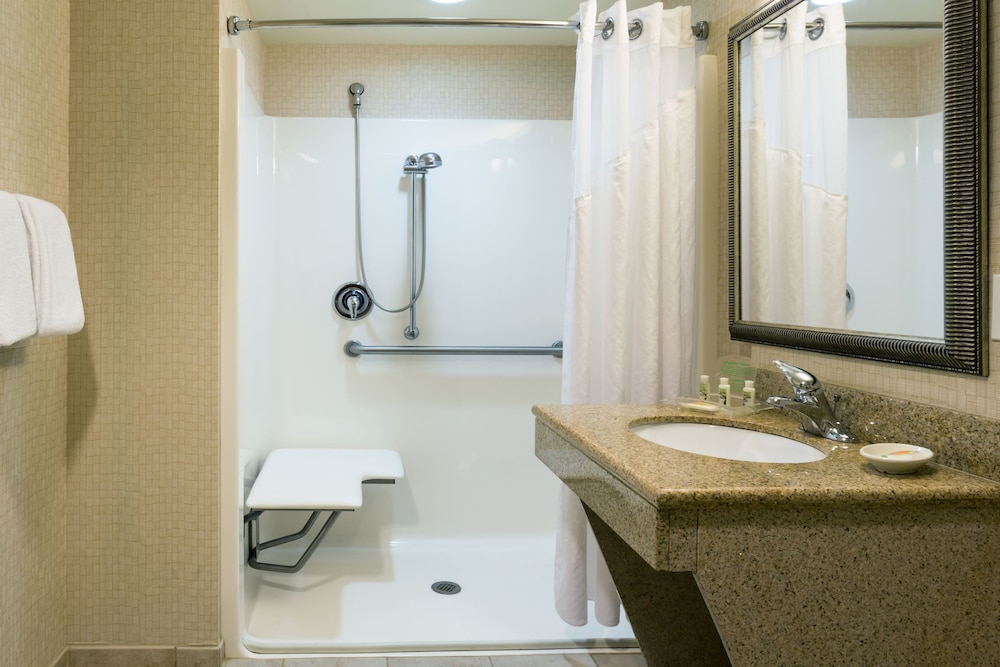 Holiday Inn Daytona Beach LPGA Boulevard by IHG — Hotel rooms in Daytona Beach, Florida