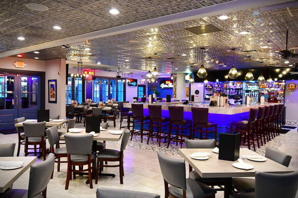 Wyndham New Orleans - French Quarter — Restaurant & bars in New Orleans, Louisiana