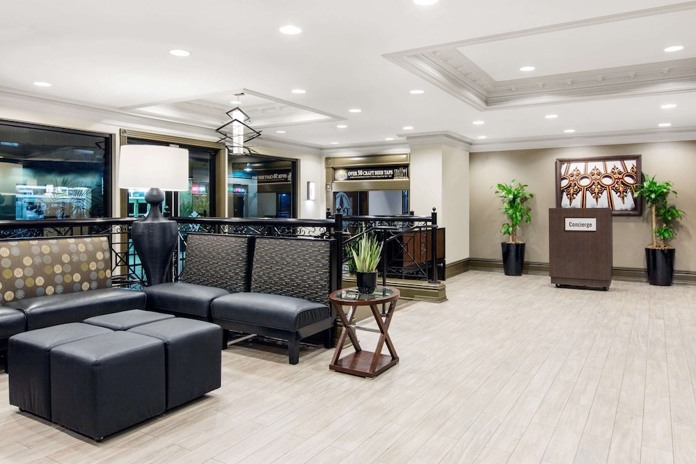 Wyndham New Orleans - French Quarter — Restaurant & bars in New Orleans, Louisiana