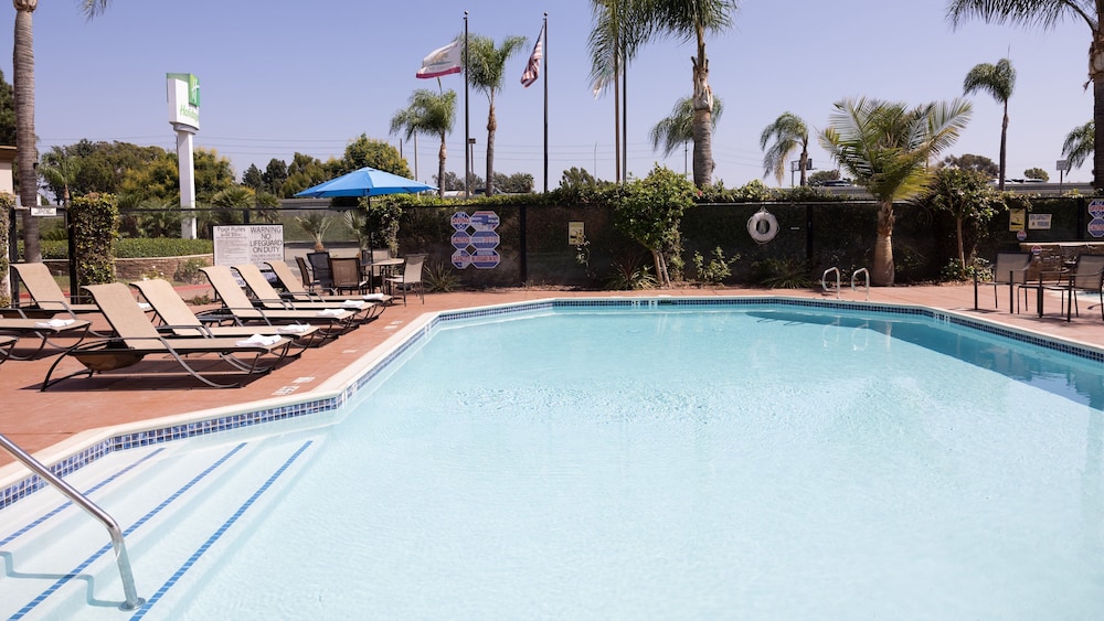 Holiday Inn Santa Ana-Orange Co. Arpt by IHG — Main photo in Santa Ana, California