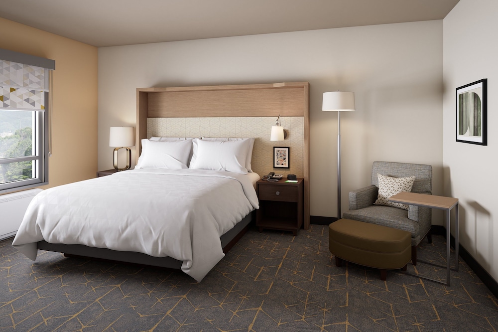 Holiday Inn Santa Ana-Orange Co. Arpt by IHG — Hotel rooms in Santa Ana, California