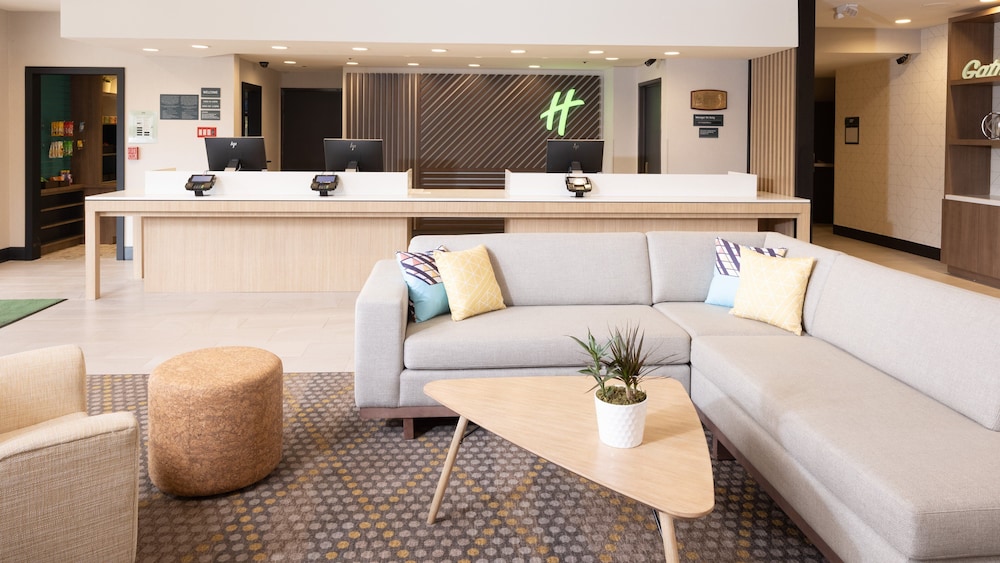 Holiday Inn Santa Ana-Orange Co. Arpt by IHG — Hotel building in Santa Ana, California