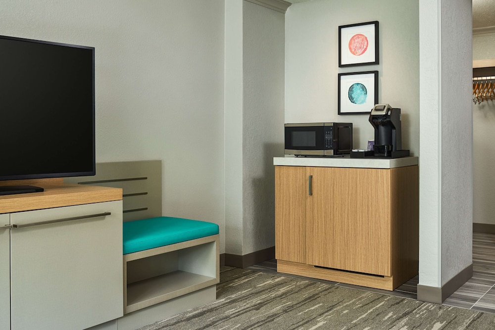 Hilton Garden Inn Tewksbury Andover — Hotel rooms in Tewksbury, Massachusetts