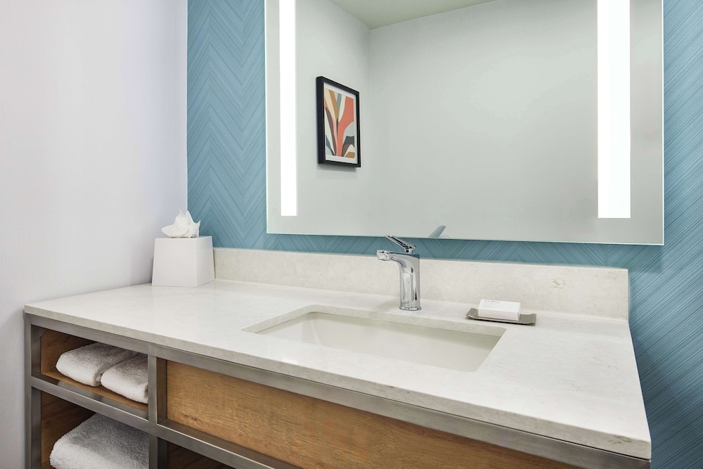 Hilton Garden Inn Tewksbury Andover — Hotel rooms in Tewksbury, Massachusetts
