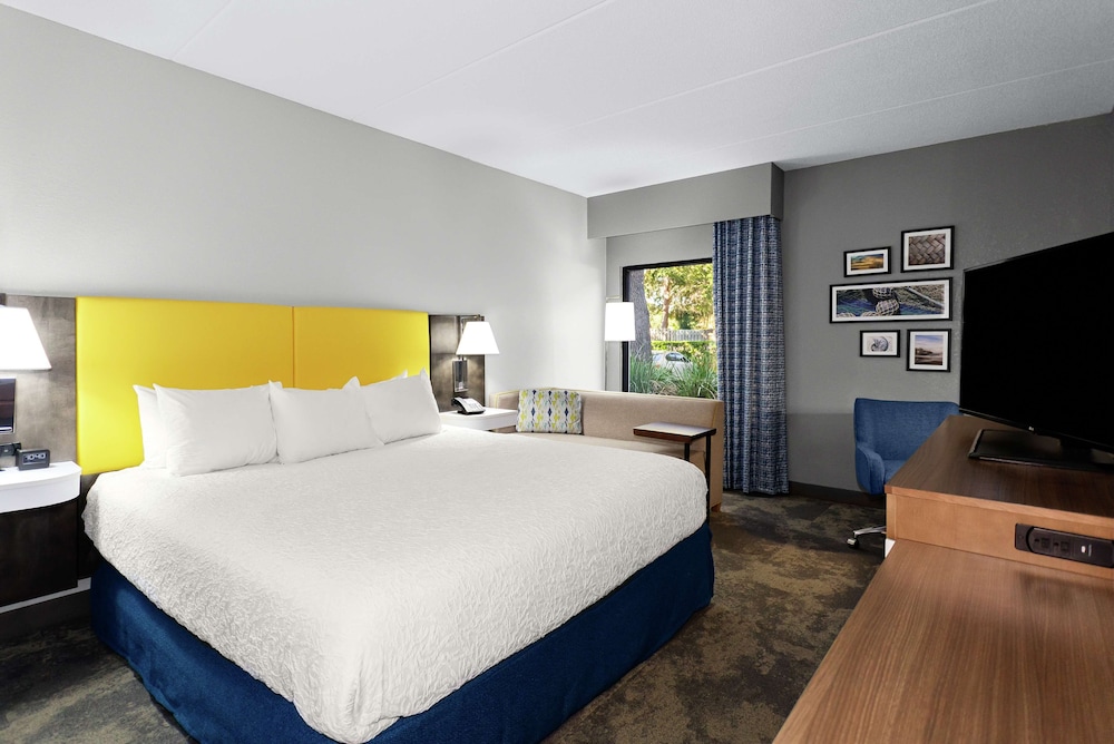 Hampton Inn Amelia Island at Fernandina Beach — Hotel rooms in Amelia Island, Florida