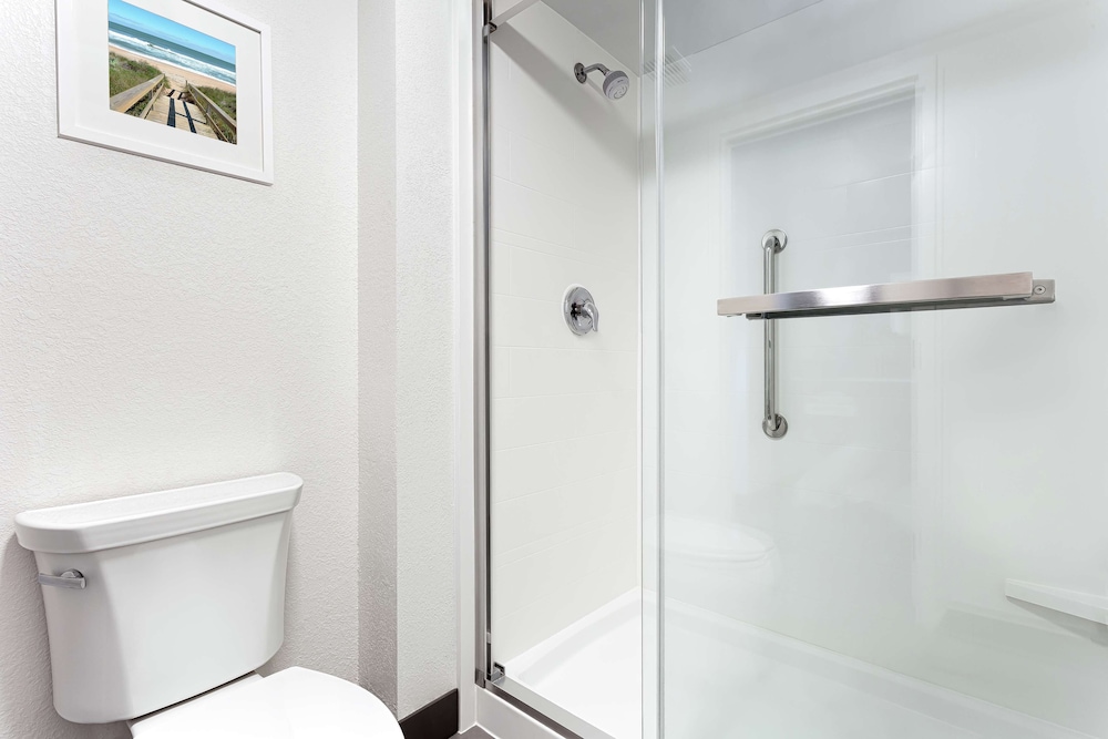 Hampton Inn Amelia Island at Fernandina Beach — Hotel rooms in Amelia Island, Florida