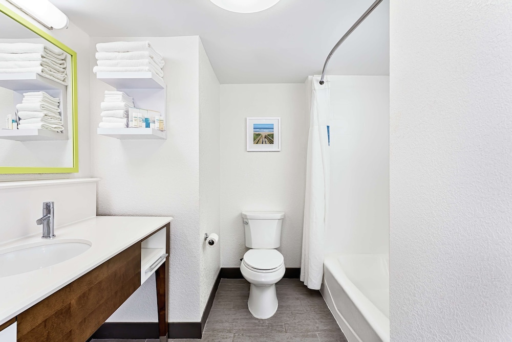 Hampton Inn Amelia Island at Fernandina Beach — Hotel rooms in Amelia Island, Florida