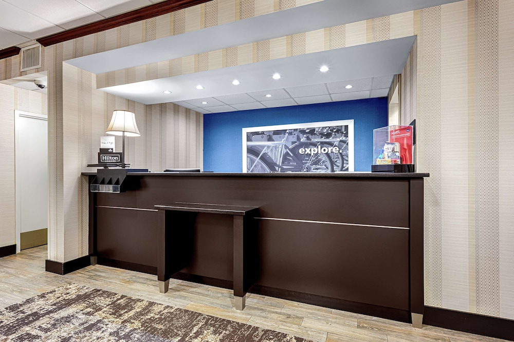 Hampton Inn Amelia Island at Fernandina Beach — Hotel building in Amelia Island, Florida