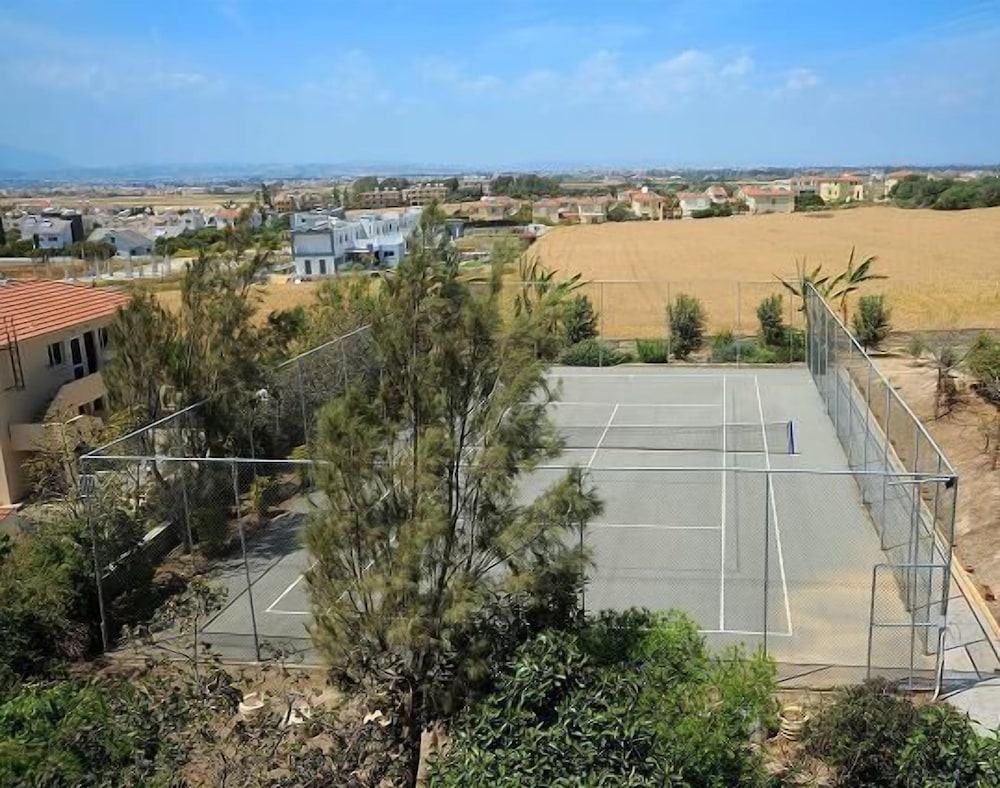 E Hotel Spa & Resort Cyprus — Sports & recreation in Perivolia, Larnaca Region