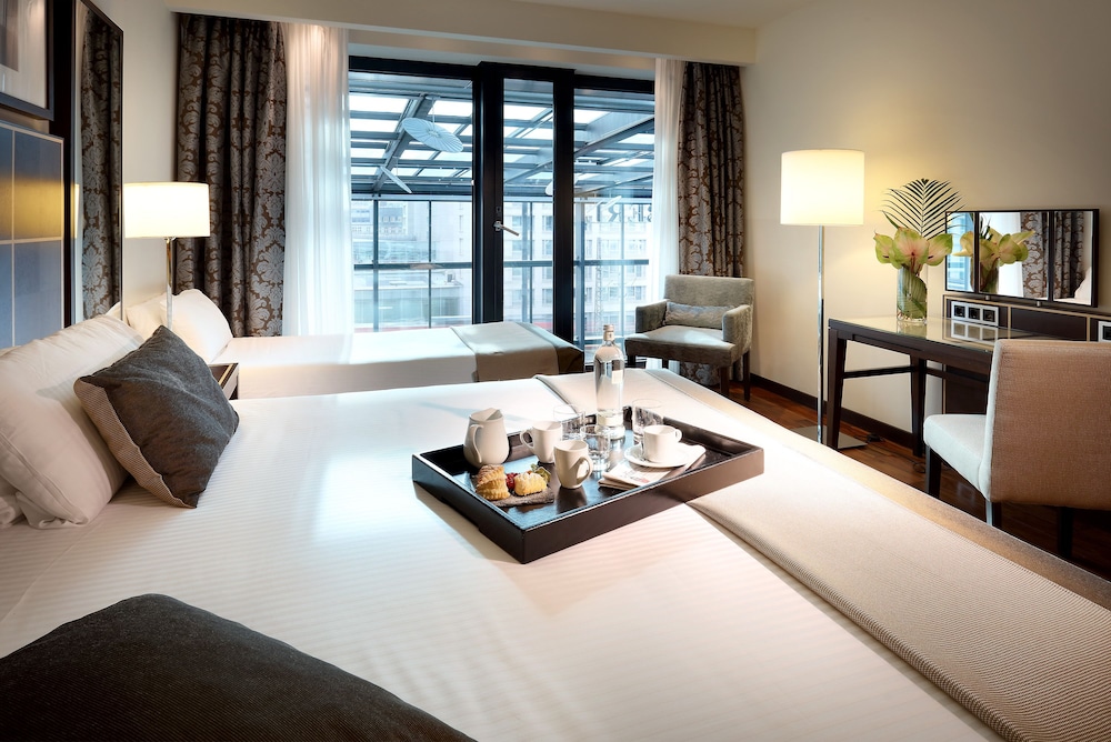 Eurostars Berlin — Hotel rooms in Berlin, Berlin