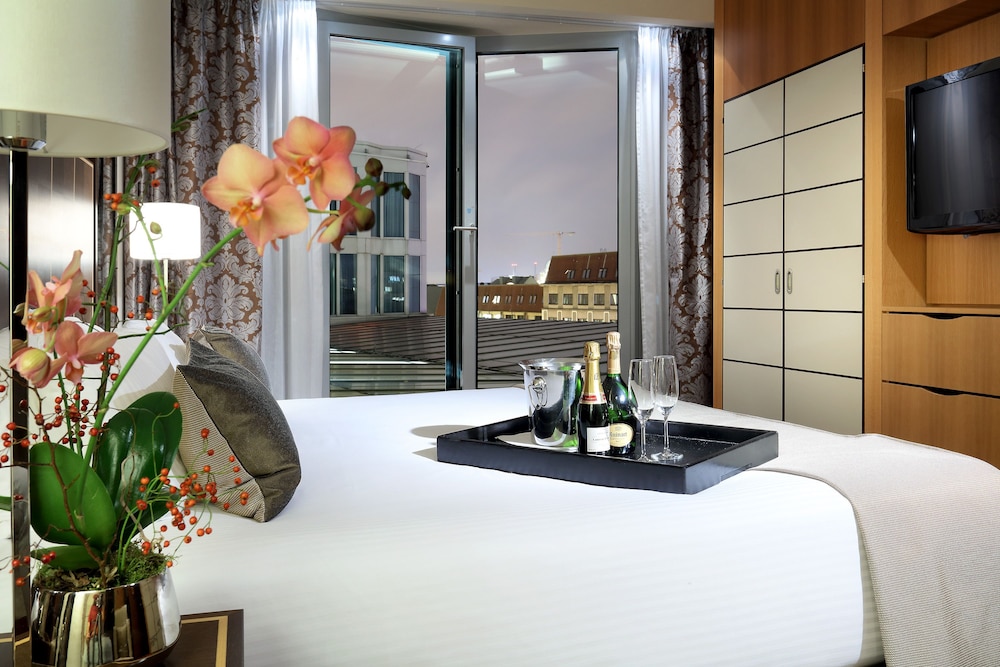 Eurostars Berlin — Hotel rooms in Berlin, Berlin